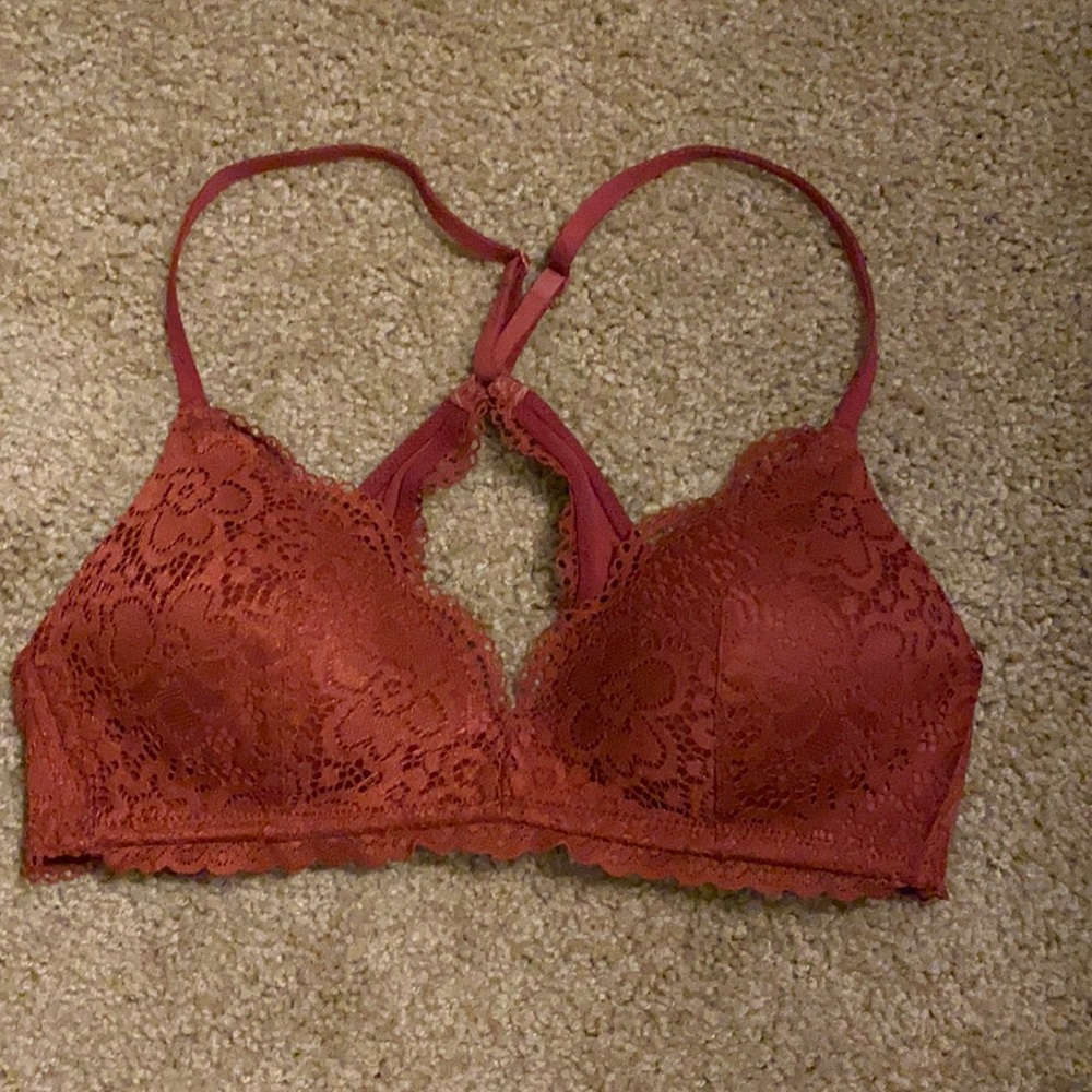 Aerie 32B Lace Cross Back Bralette